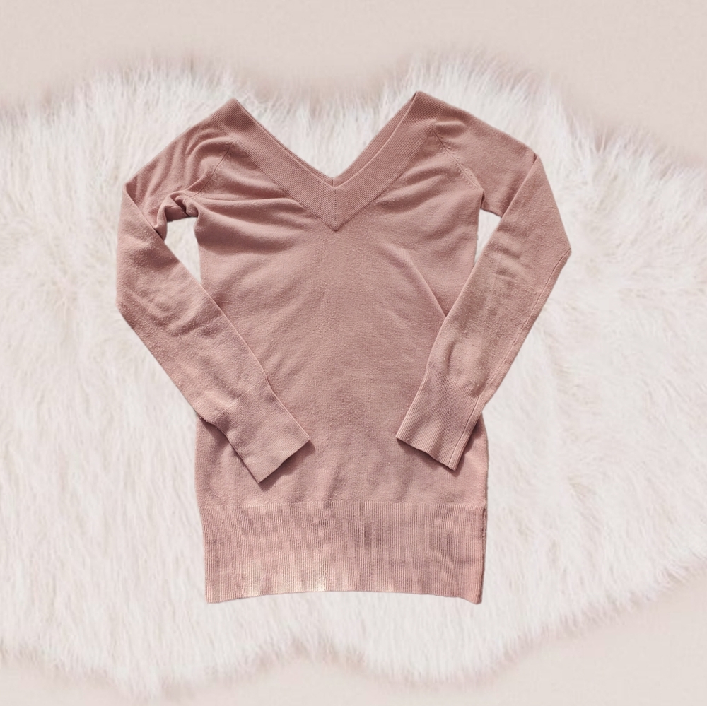 Dynamite V neck Long Knit Sweater- S